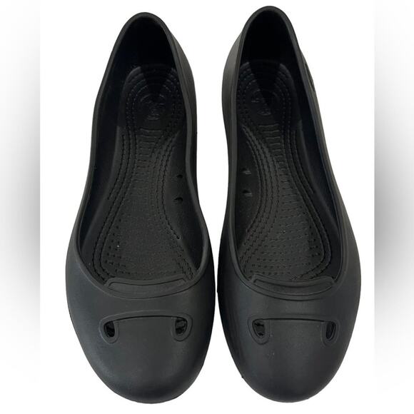 CROCS Flat Black Kadee Ballet Shoe Womens Size 8 Simple Lightweight Basic Casual - Picture 1 of 6
